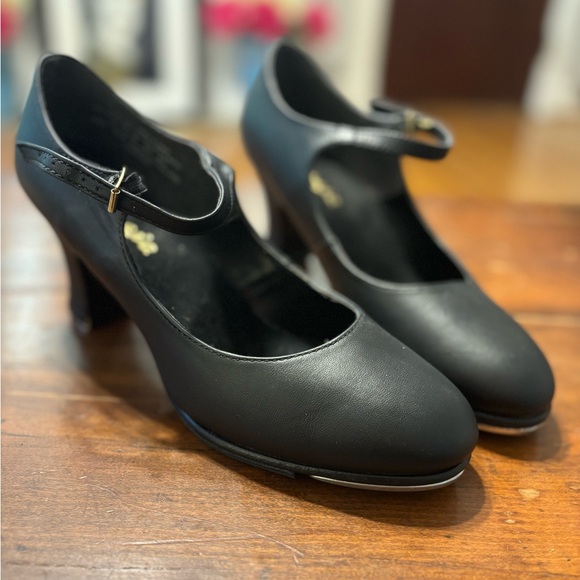 Capezio Tap Shoes Black Size 9.5 Mary Jane Buckle Dance Theater - Picture 1 of 10
